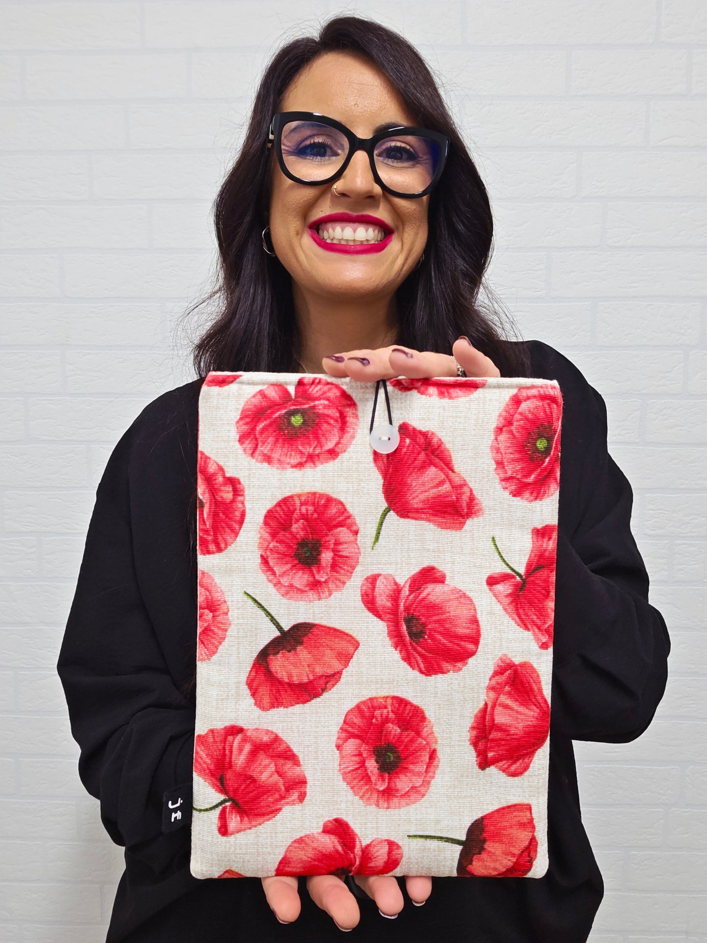 FUNDA DE LIBRO RED POPPY