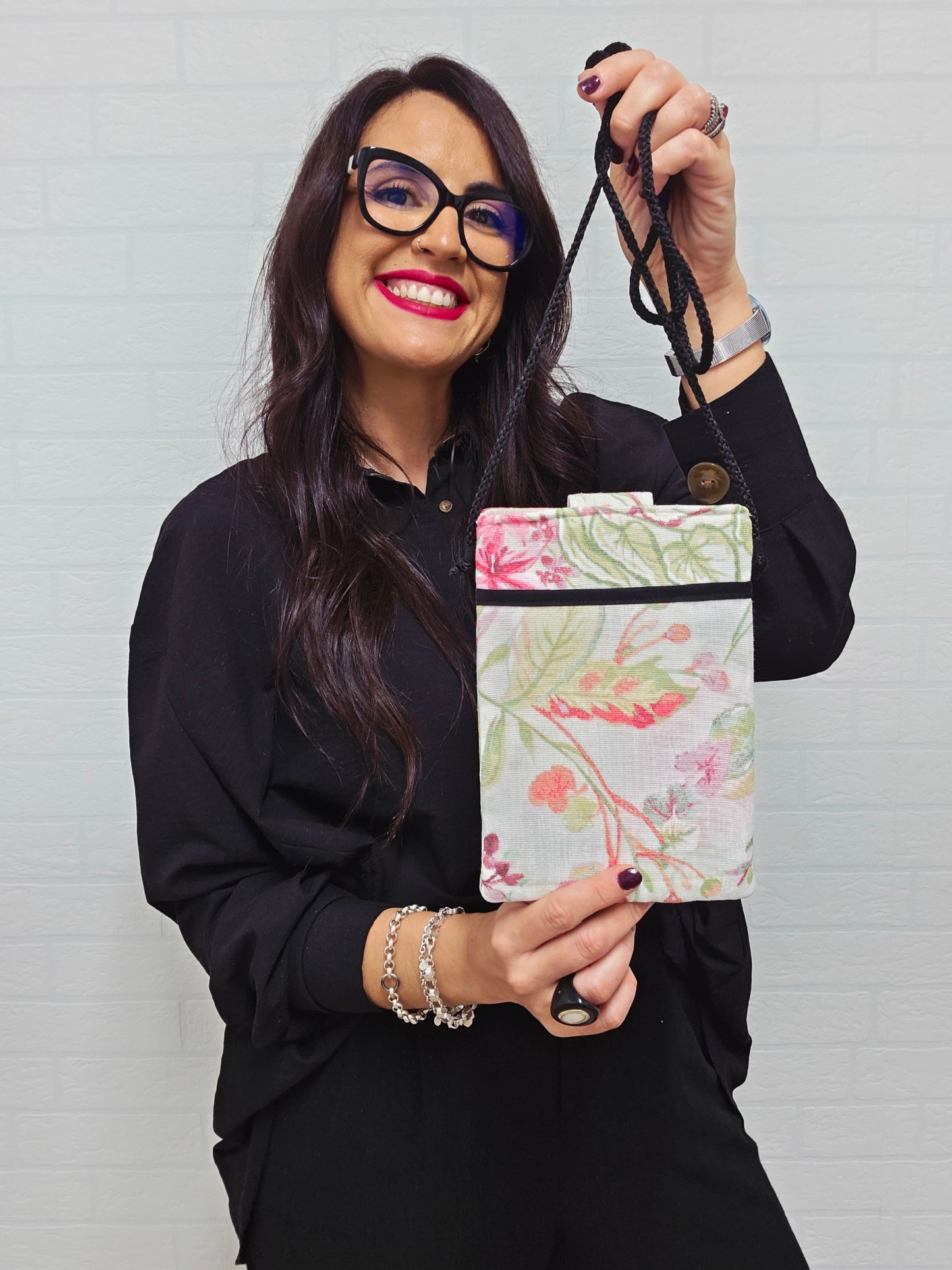 FUNDA DE MOVIL QUERIDA CAMELIA