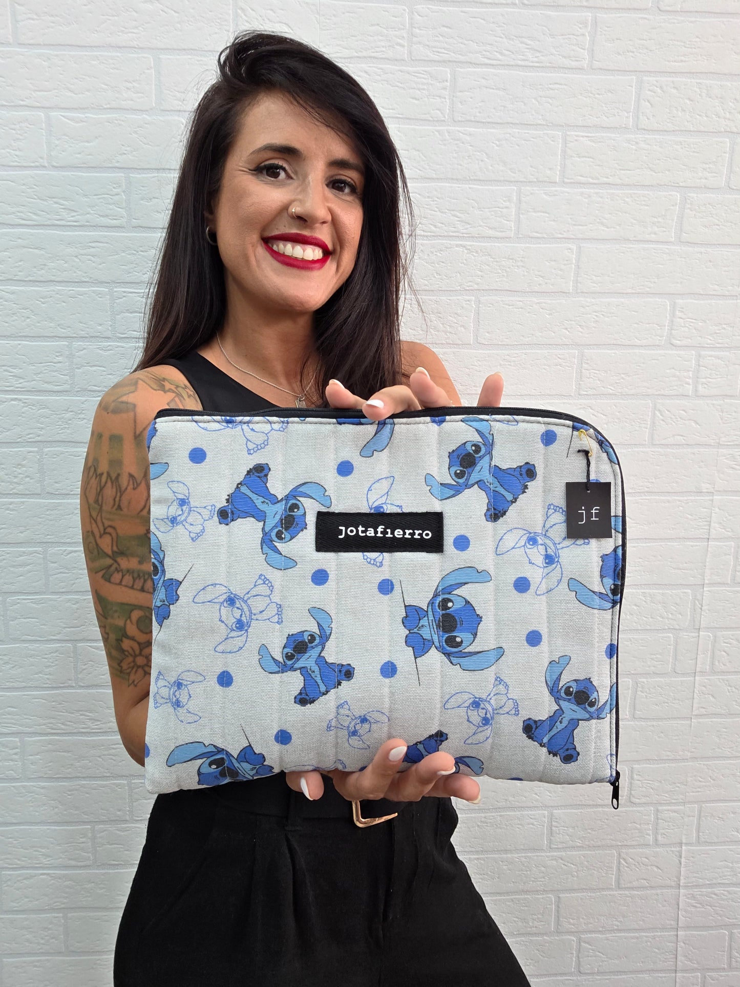 FUNDA IPAD STITCH