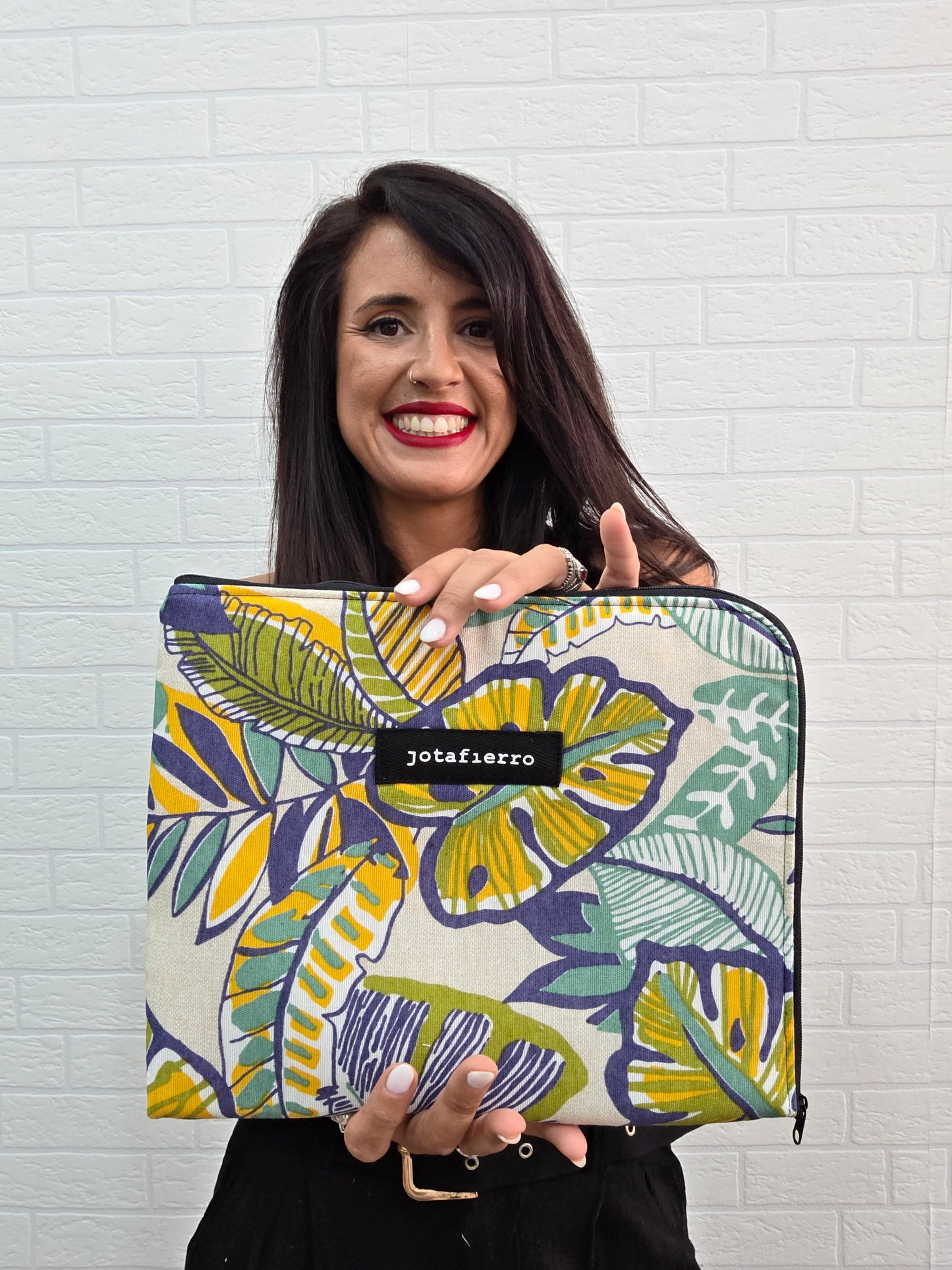 FUNDA IPAD FAVELA