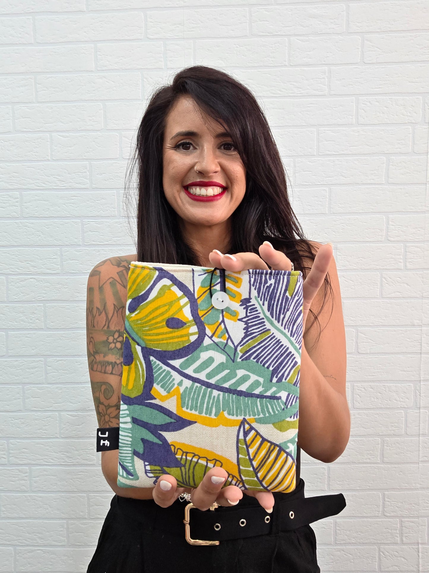 FUNDA EBOOK FAVELA