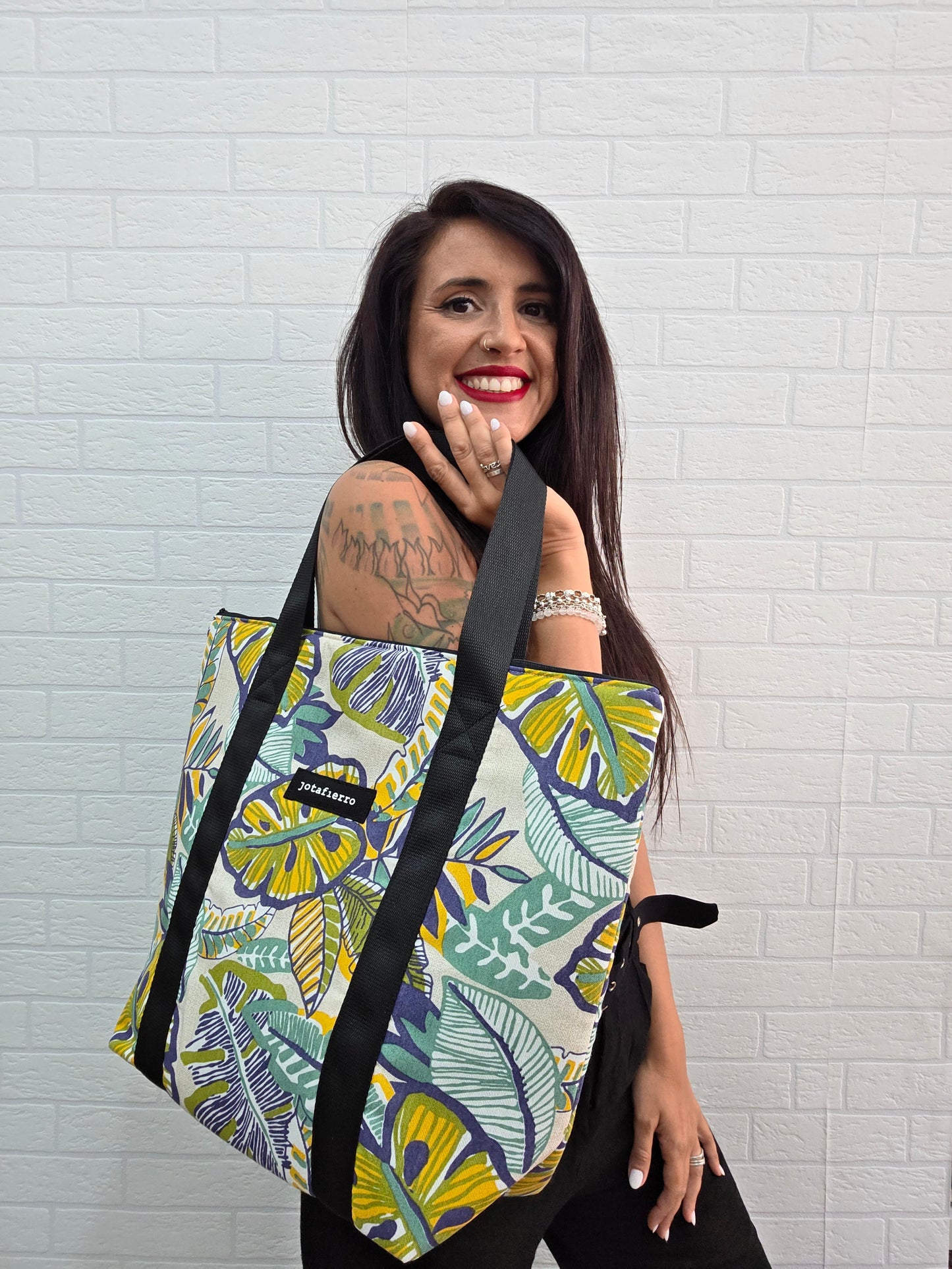 TOTE PREMIUM FAVELA