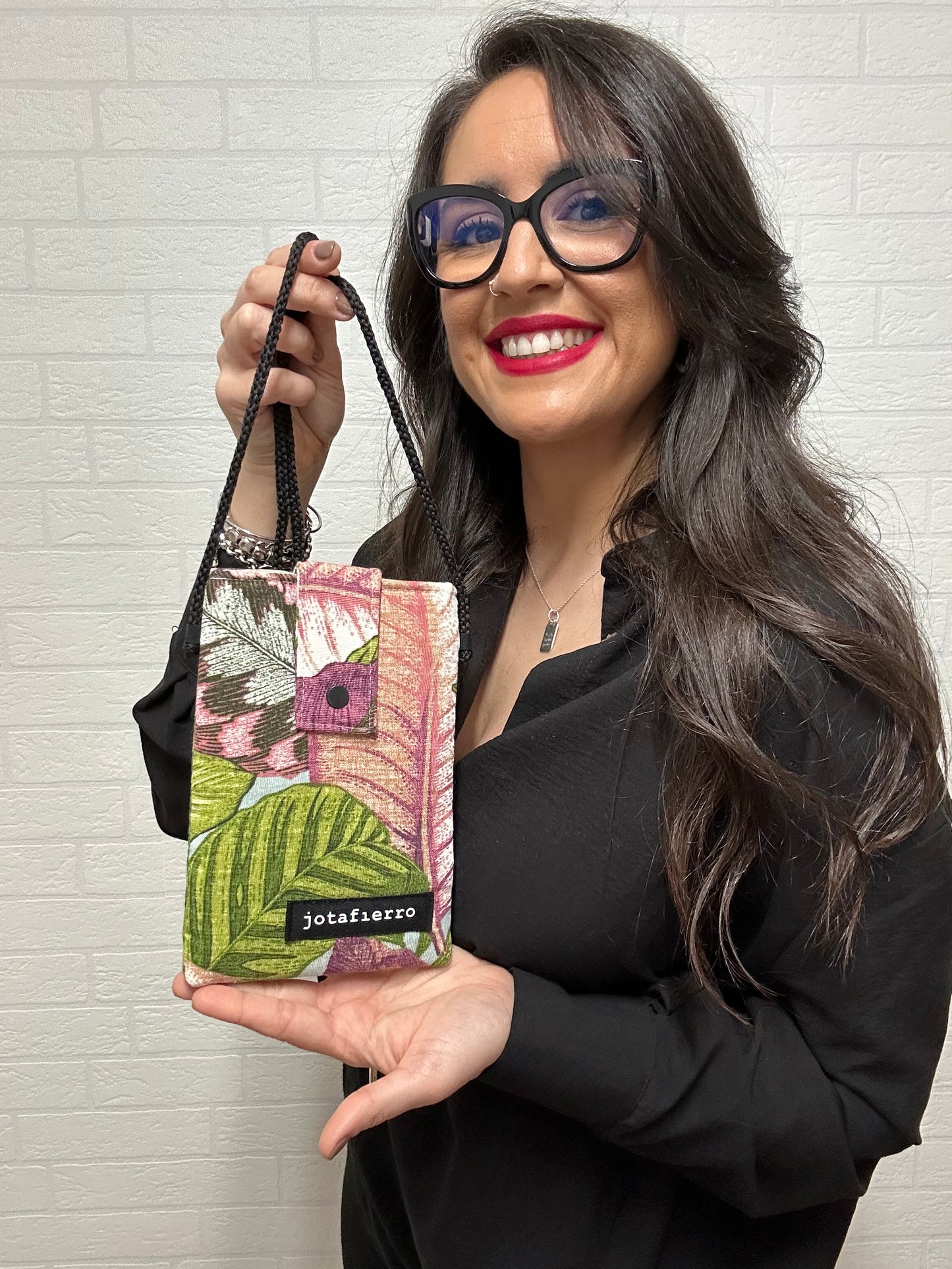 FUNDA DE MOVIL DALILA
