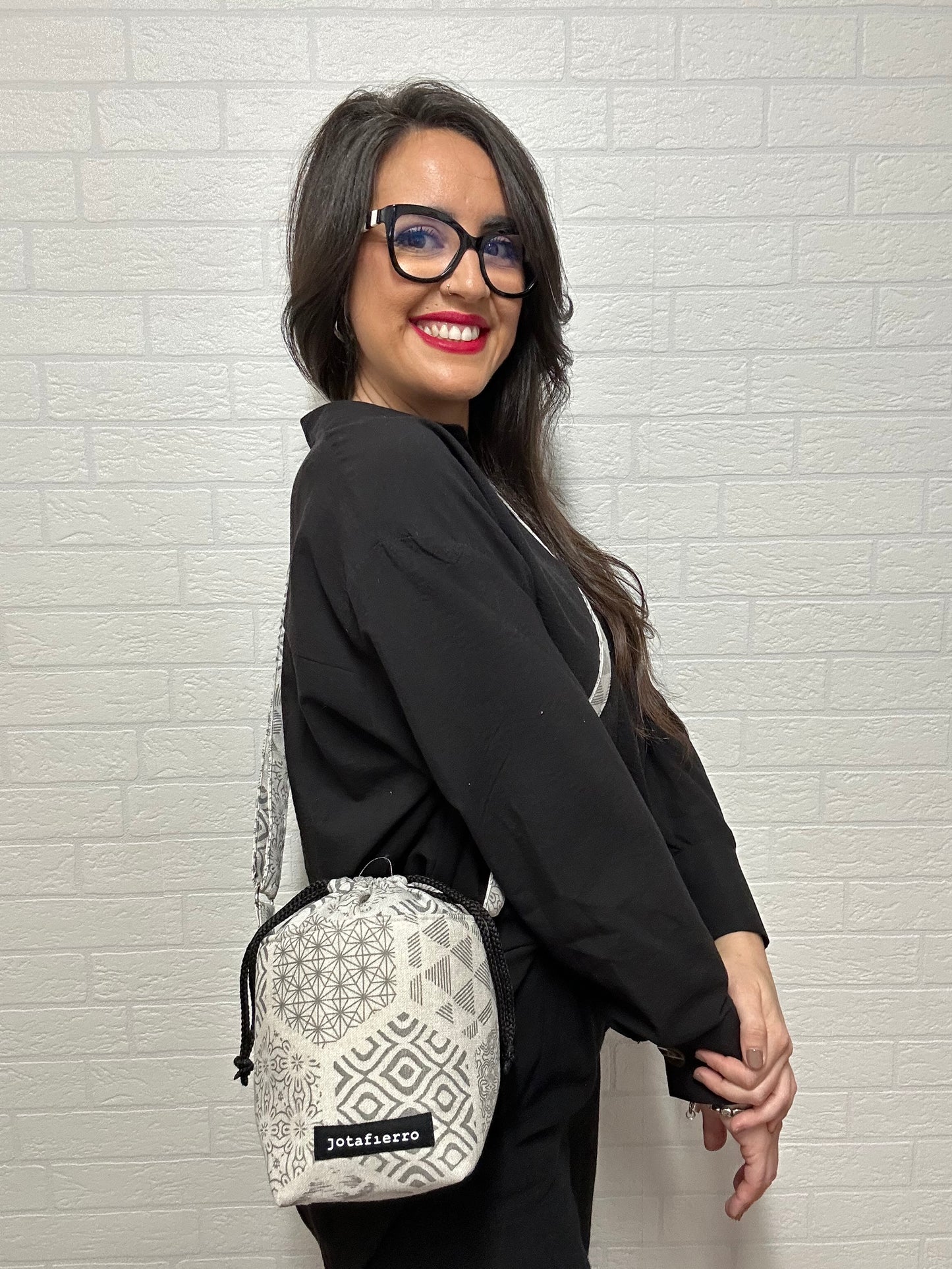 BOMBONERA ANTRACITA