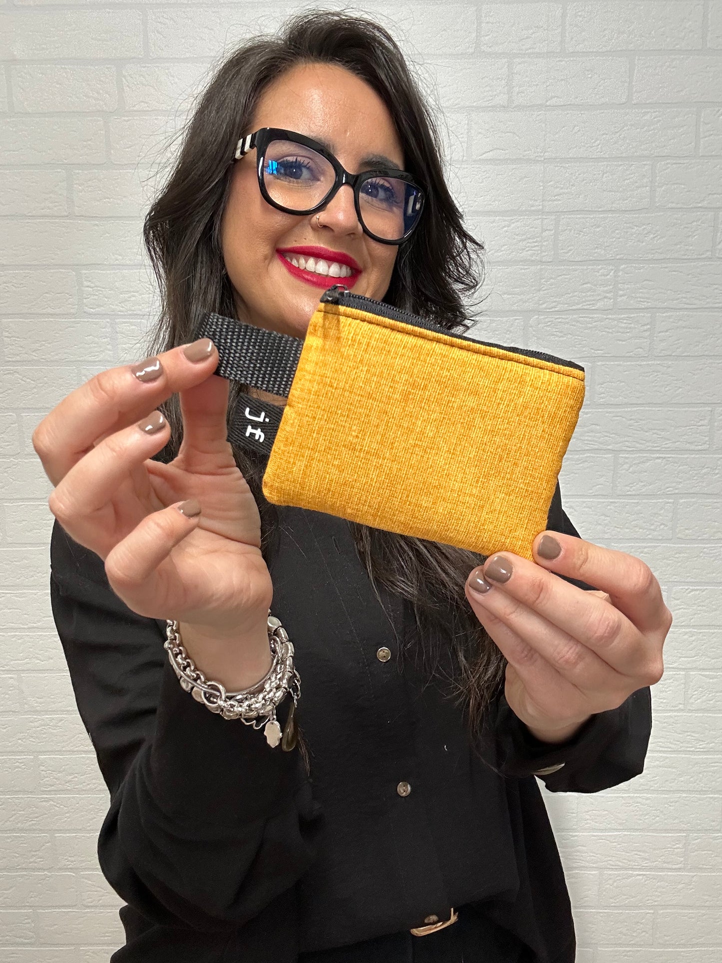 CARTERA POCKET- AMARILLO YELLOW
