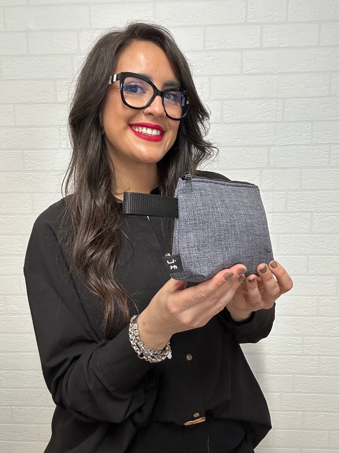 NECESER GRIS MARENGO