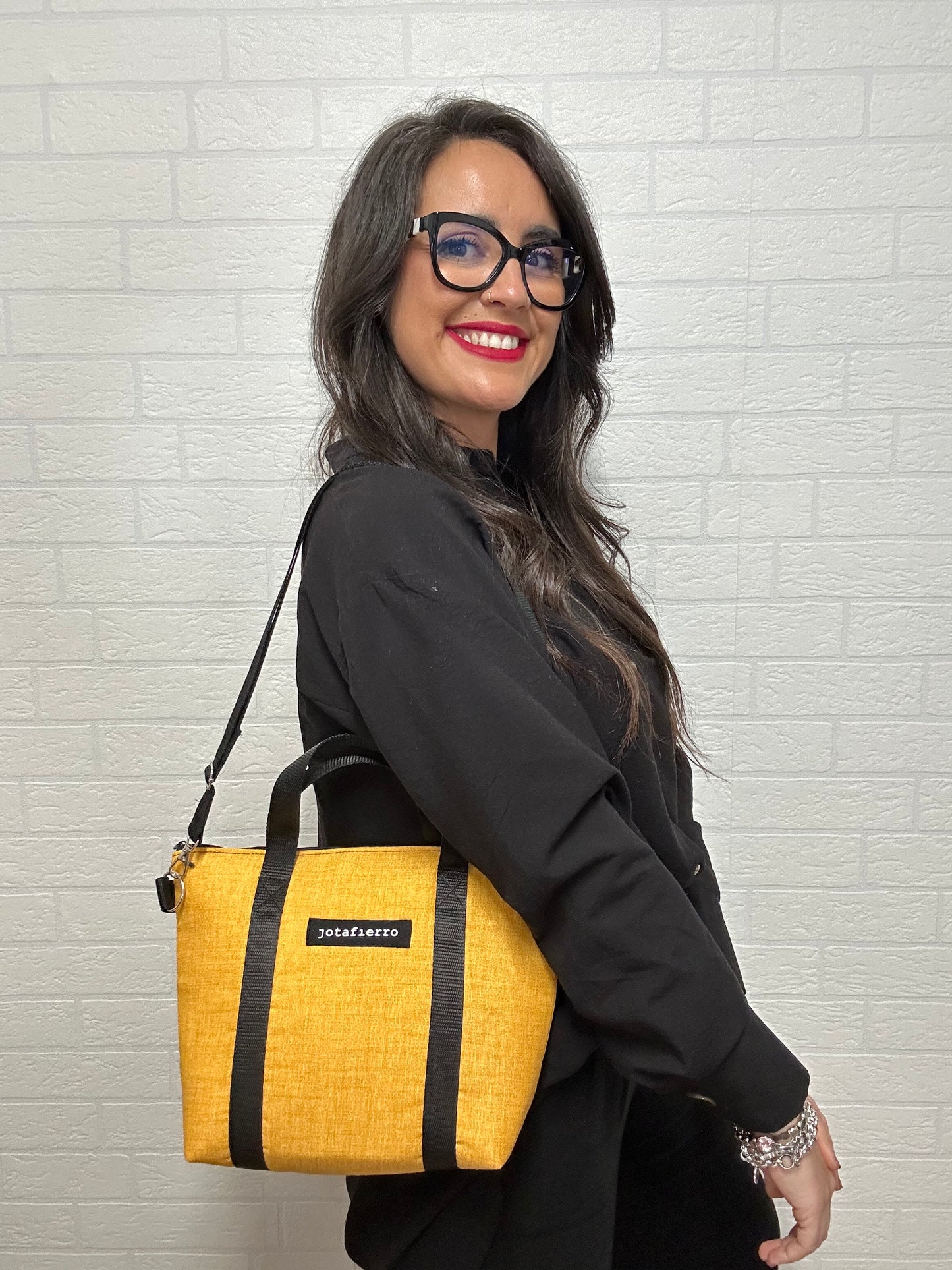 MIDI TU BOLSO FAVORITO -AMARILLO YELLOW