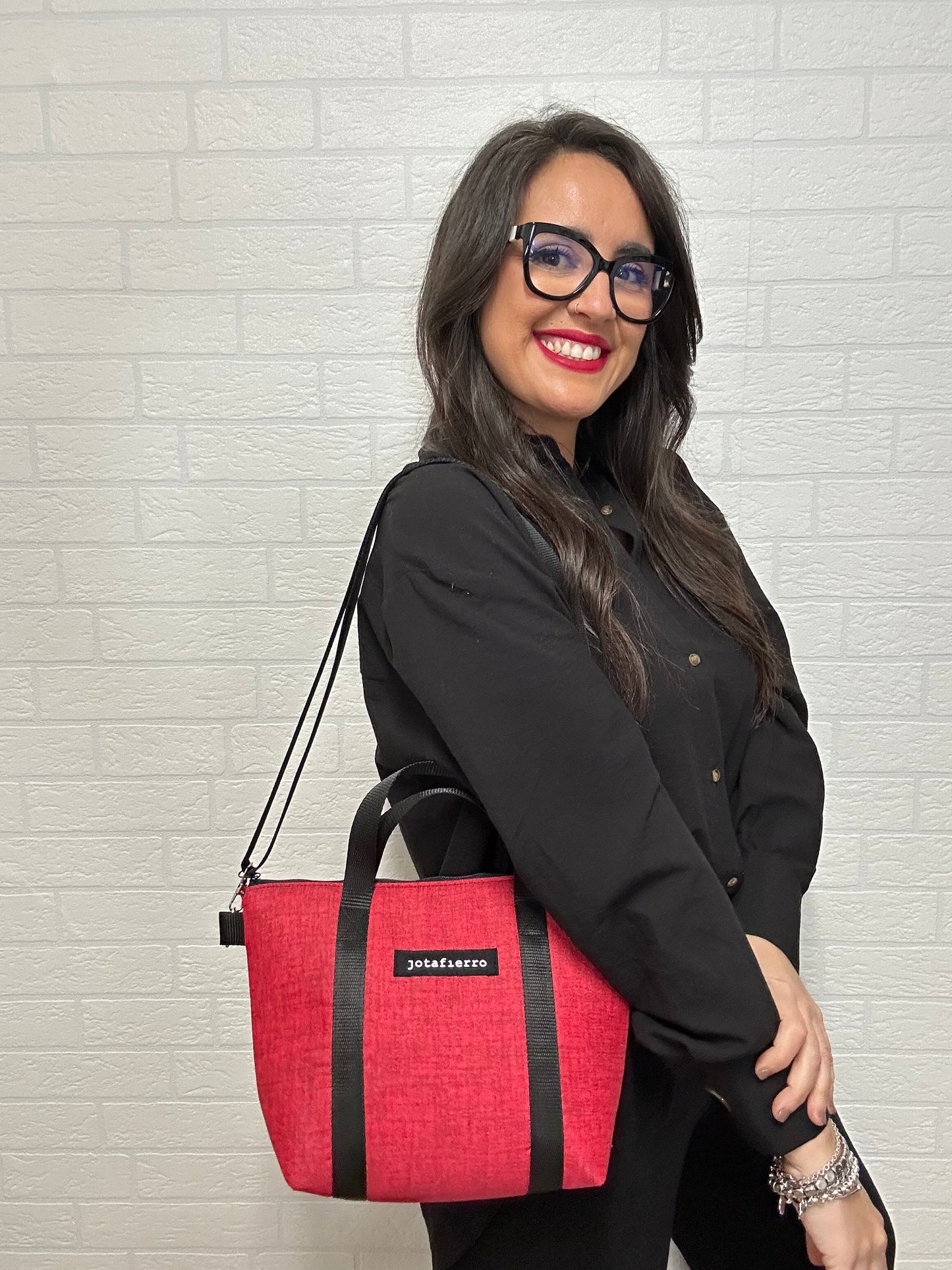 MIDI TU BOLSO FAVORITO.-ROJO RED