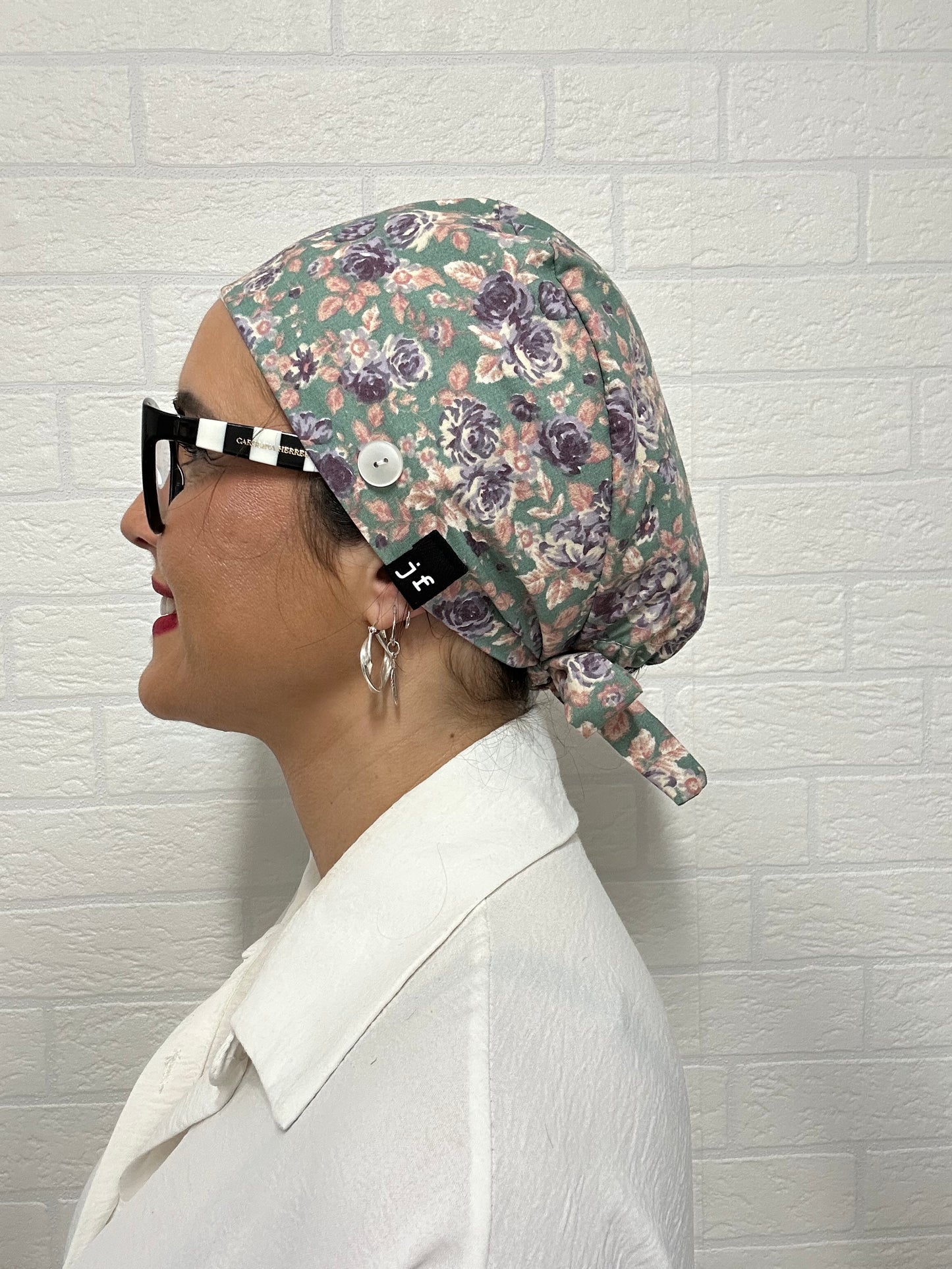 GORRO SANITARIO-FLORES PASTEL