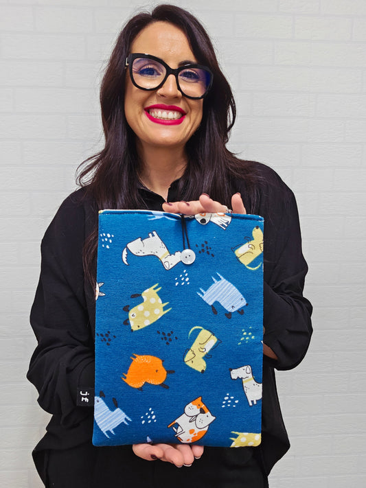 FUNDA DE LIBRO PERRITOS TURQUESA