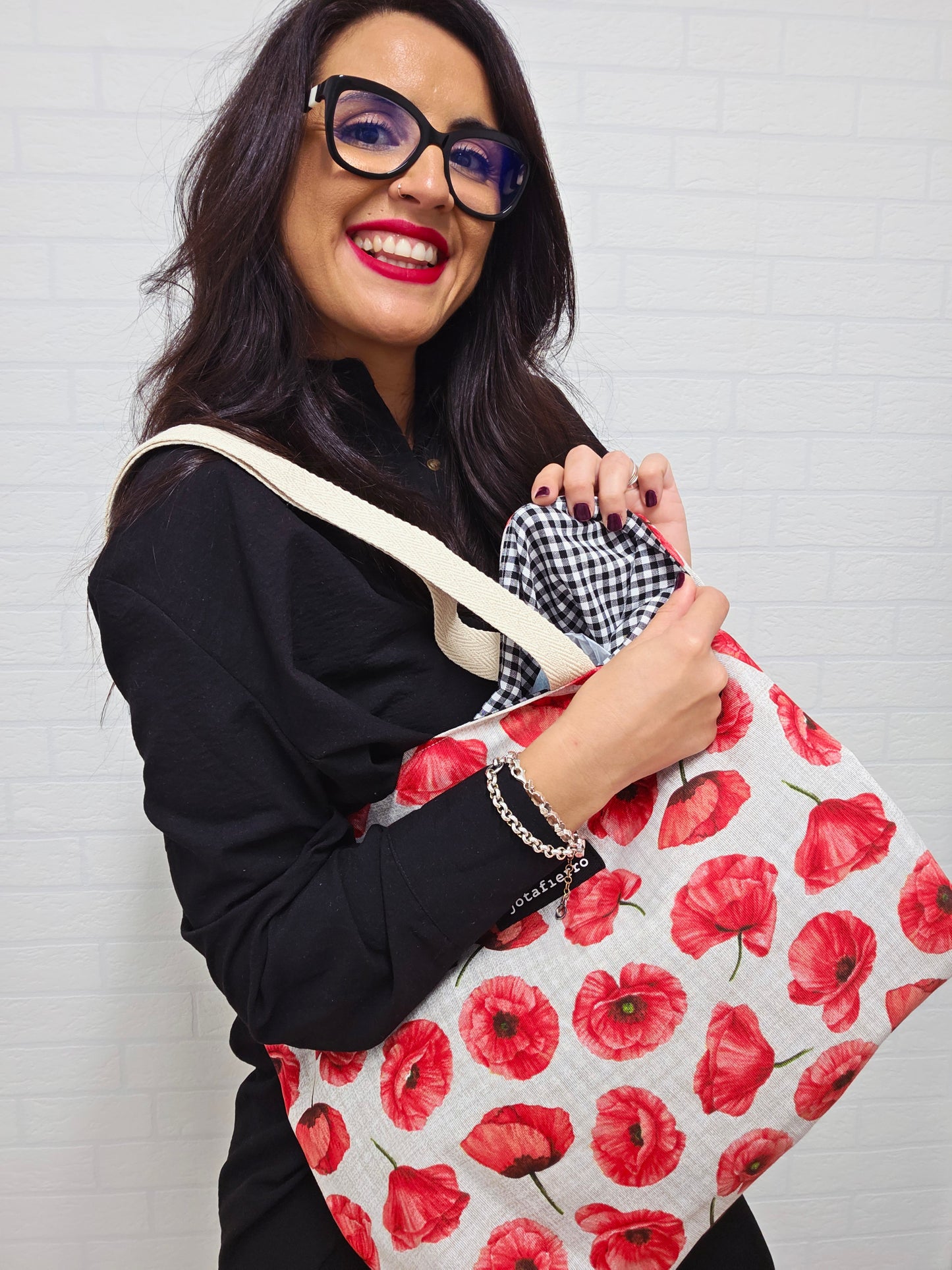 BOLSA REVERSIBLE RED POPPY