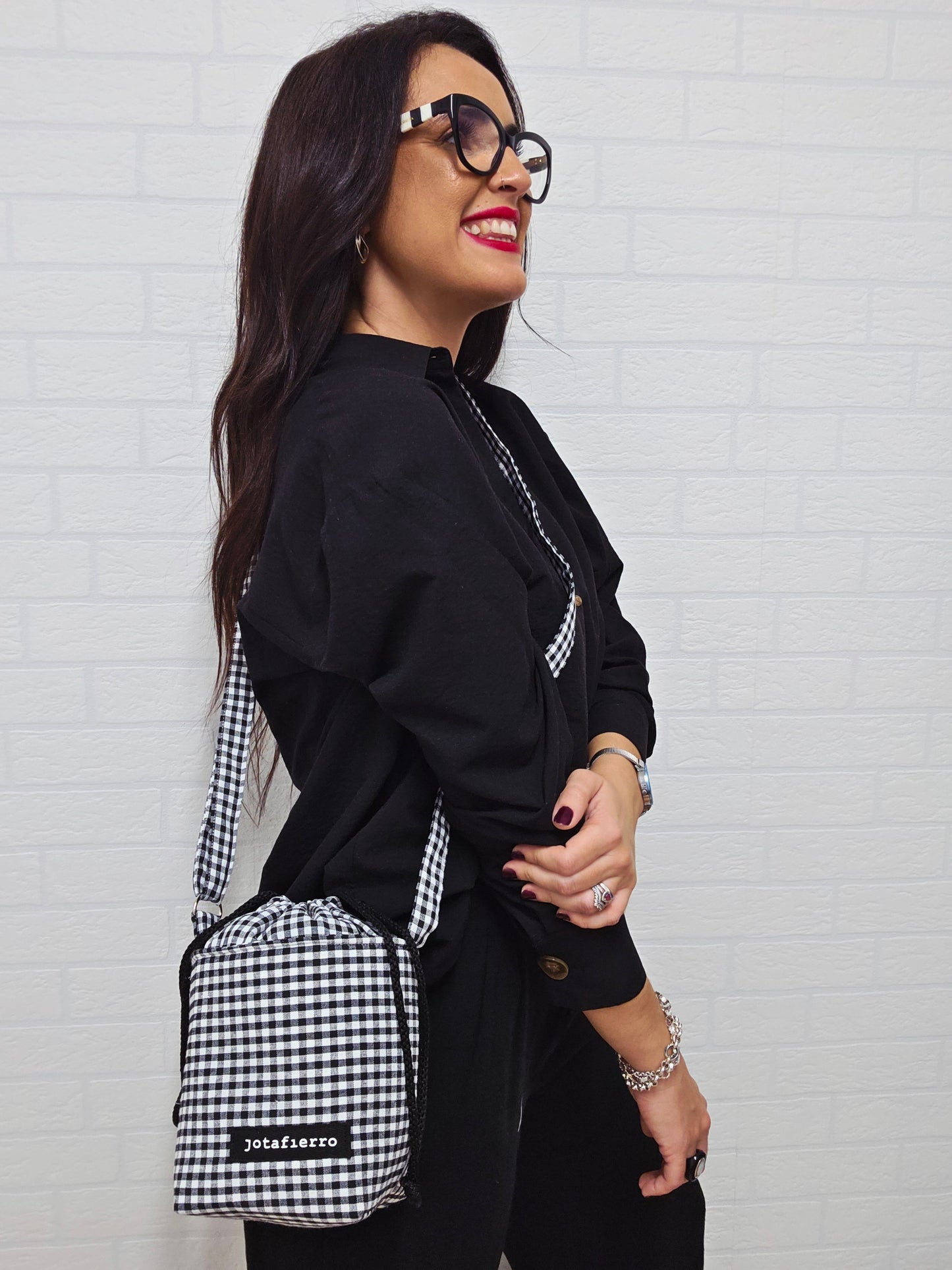 BOMBONERA VICHY NEGRA