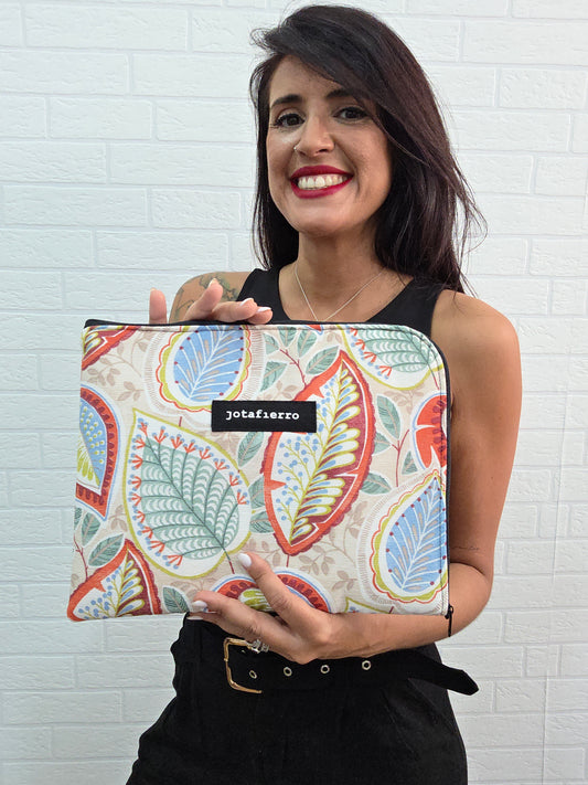 FUNDA IPAD LADY GRACIELA