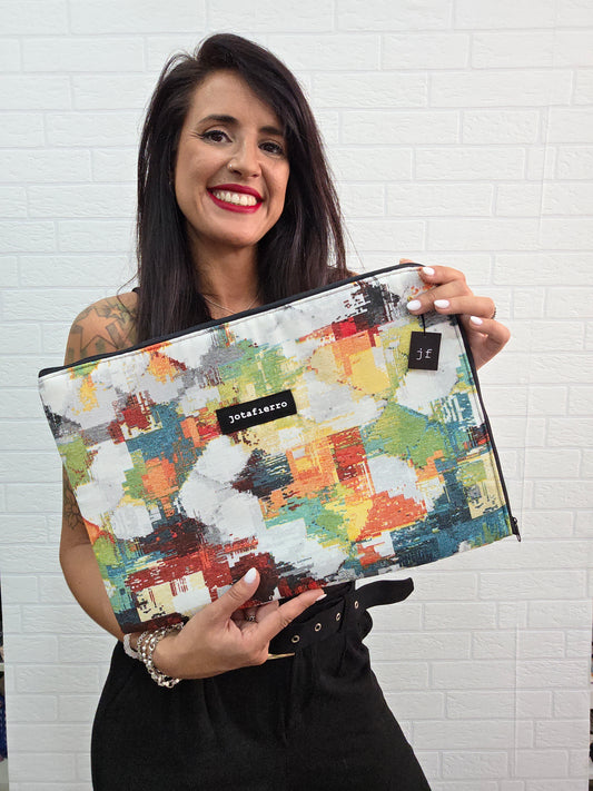 FUNDA PC MONTESORI