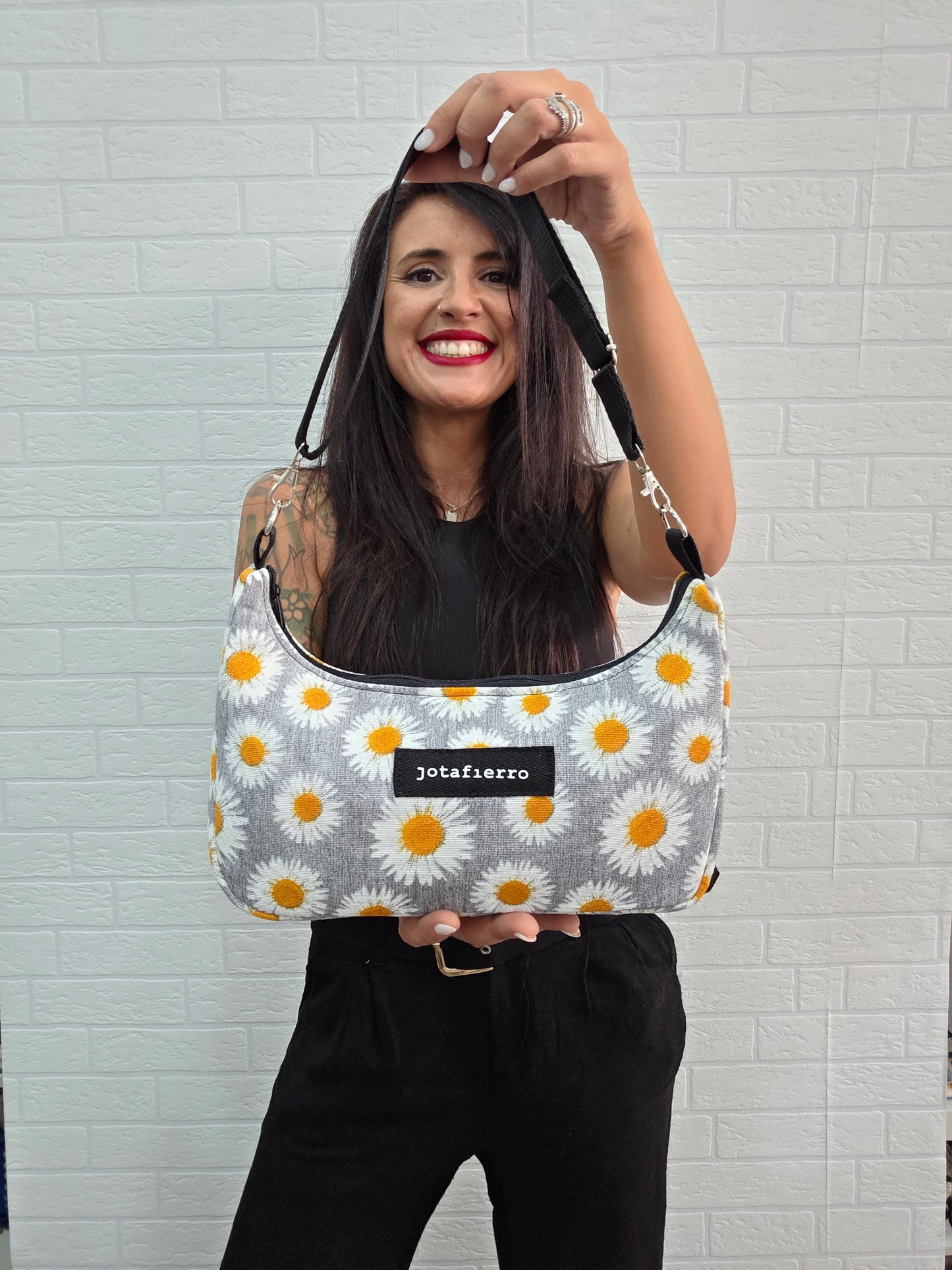 BOLSO LUNA MARGARITA LA MORENA