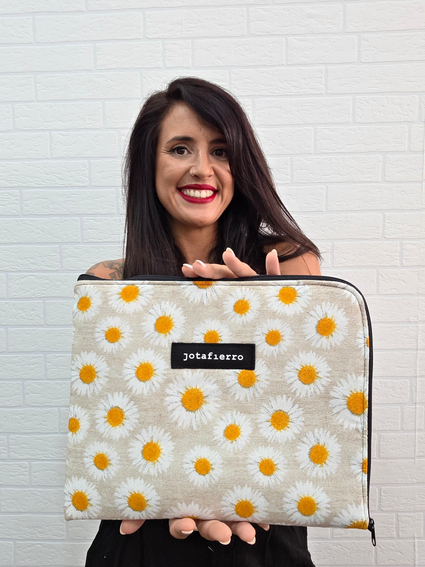 FUNDA IPAD MARGARITA LA RUBIA
