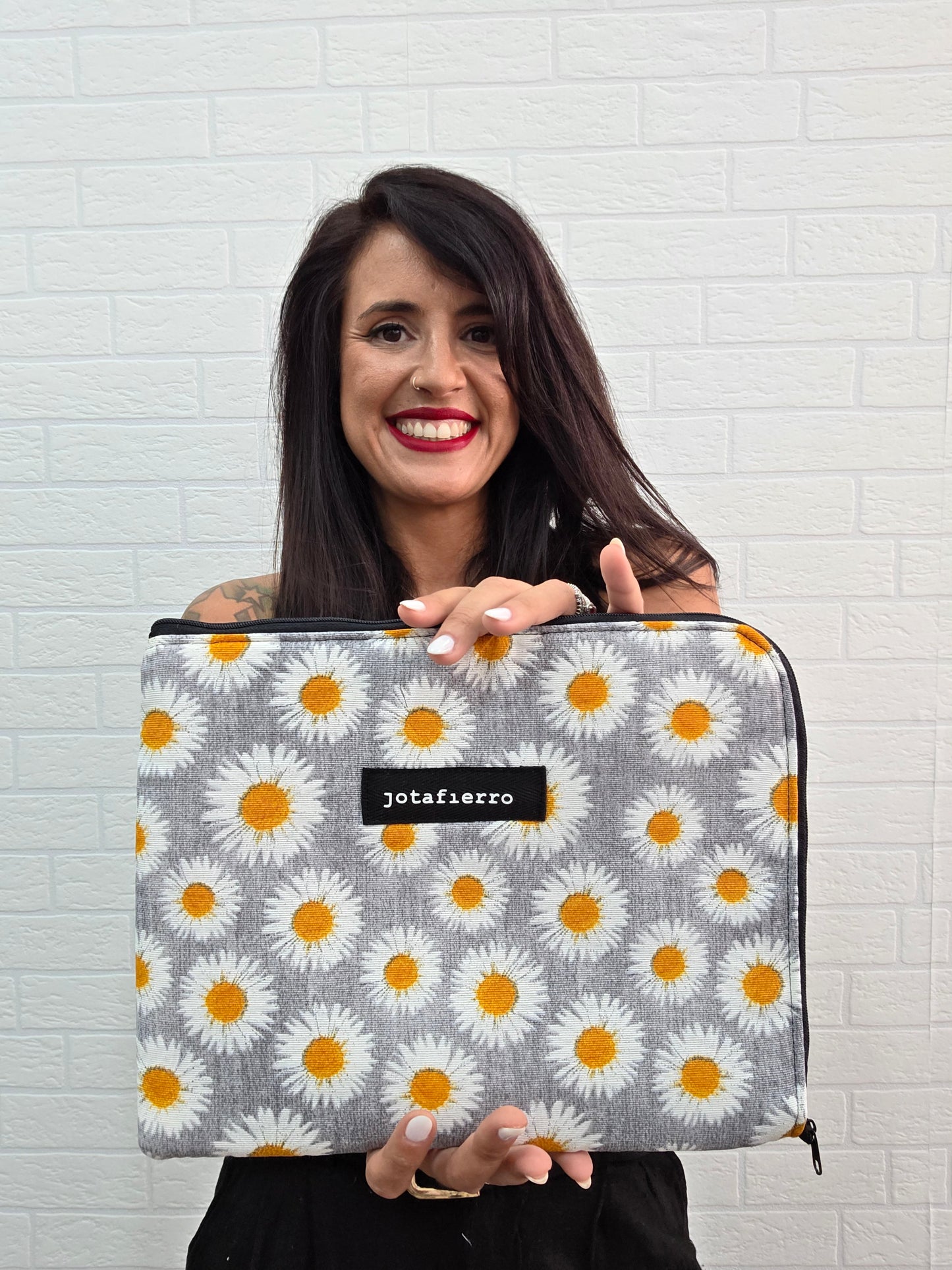 FUNDA IPAD MARGARITA LA MORENA