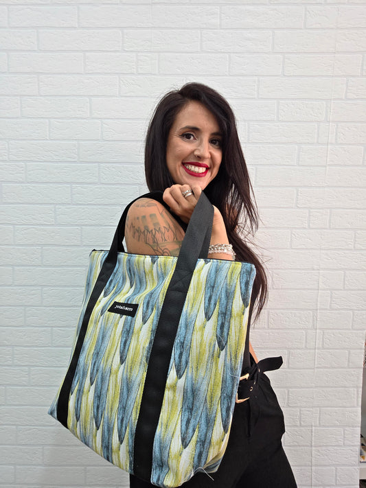 TOTE PREMIUM AVE MARÍA