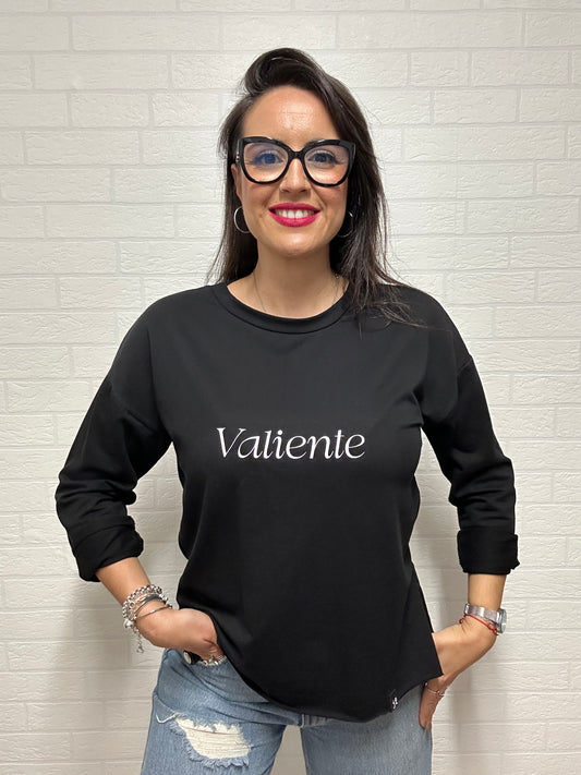 SUDADERA VALIENTE-GUERRERA NEGRA