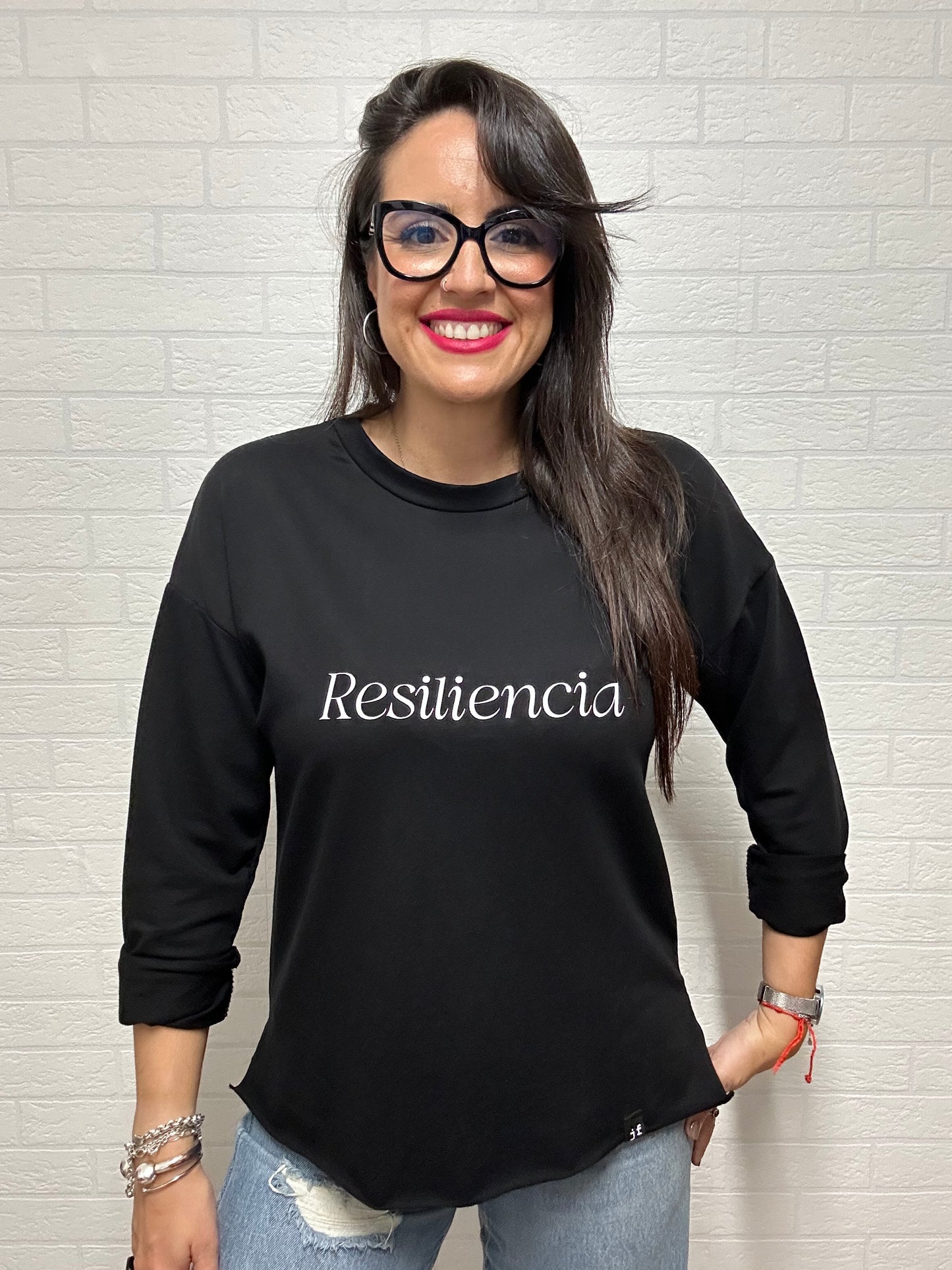 SUDADERA RESILIENCIA NEGRA