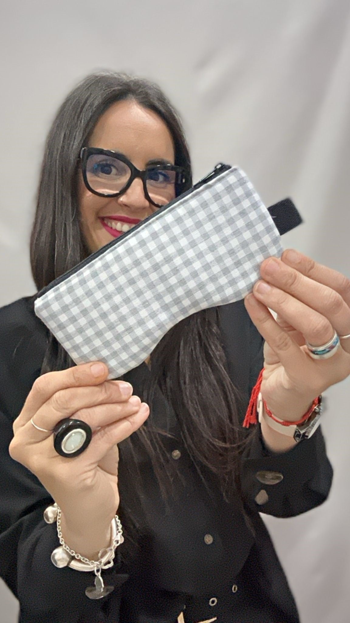 FUNDA DE GAFAS VICHY GRIS