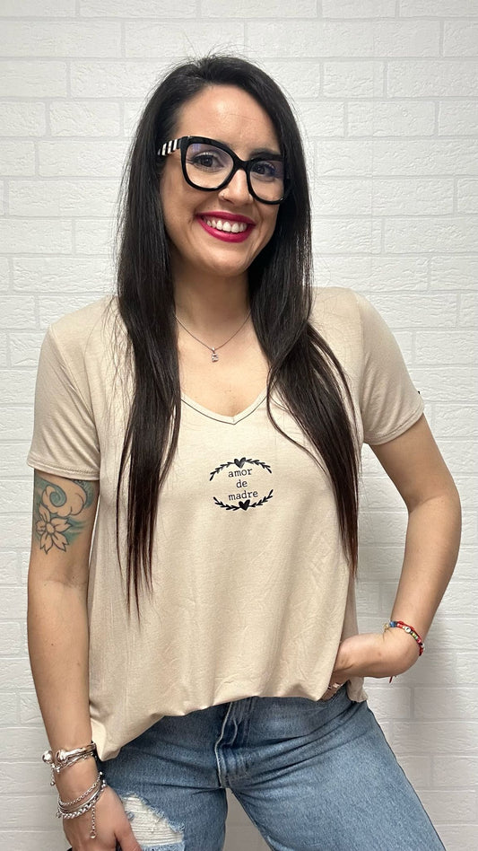 CAMISETA AMOR DE MADRE BEIGE