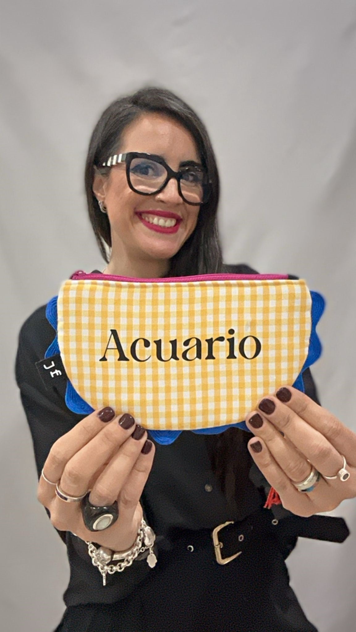 ACUARIO-CARTERA HORÓSCOPO